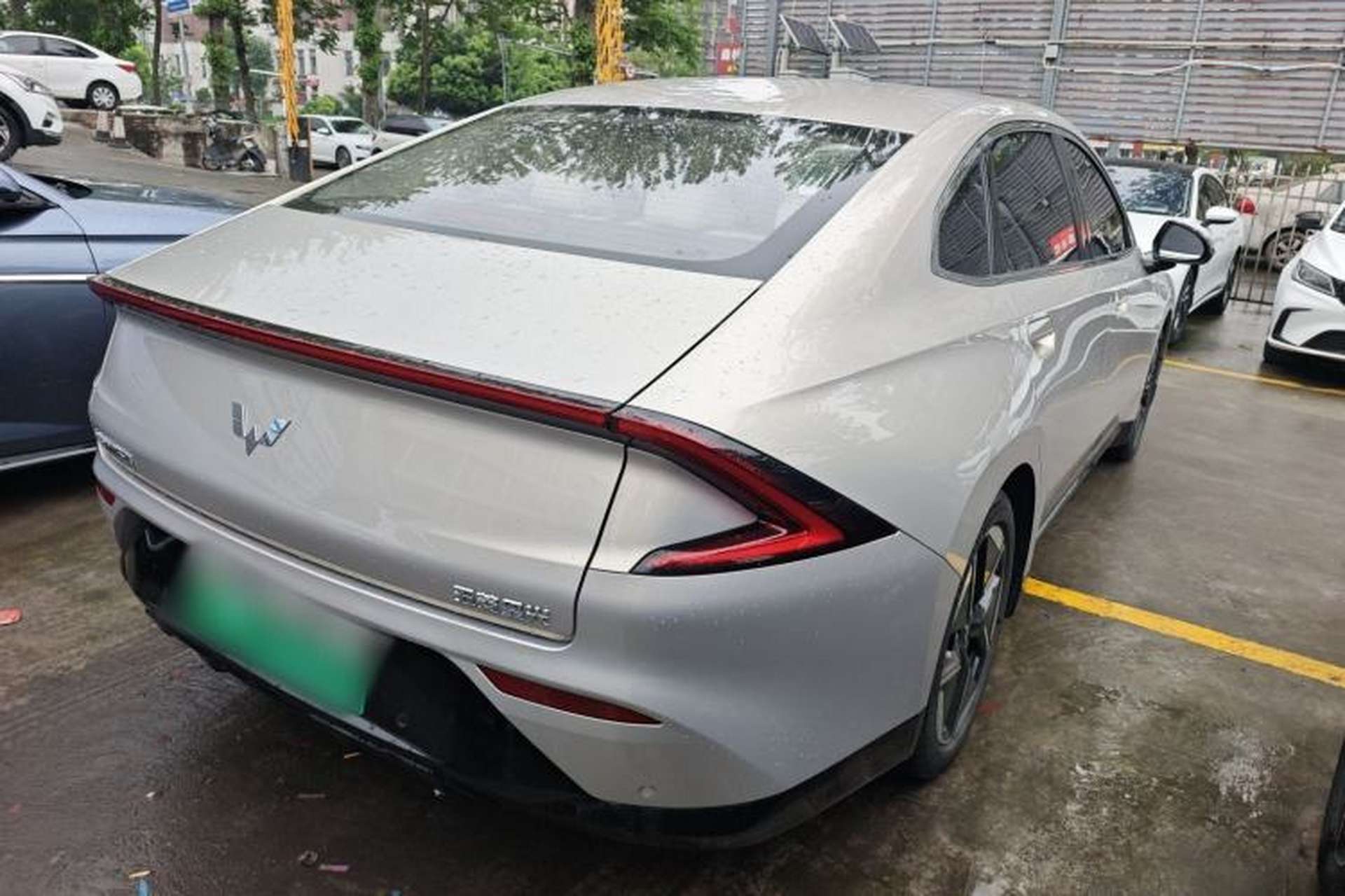 Used Wuling Xingguang 2024 Co-Creation Edition 510 Advanced Model Rear Right 45 Deg