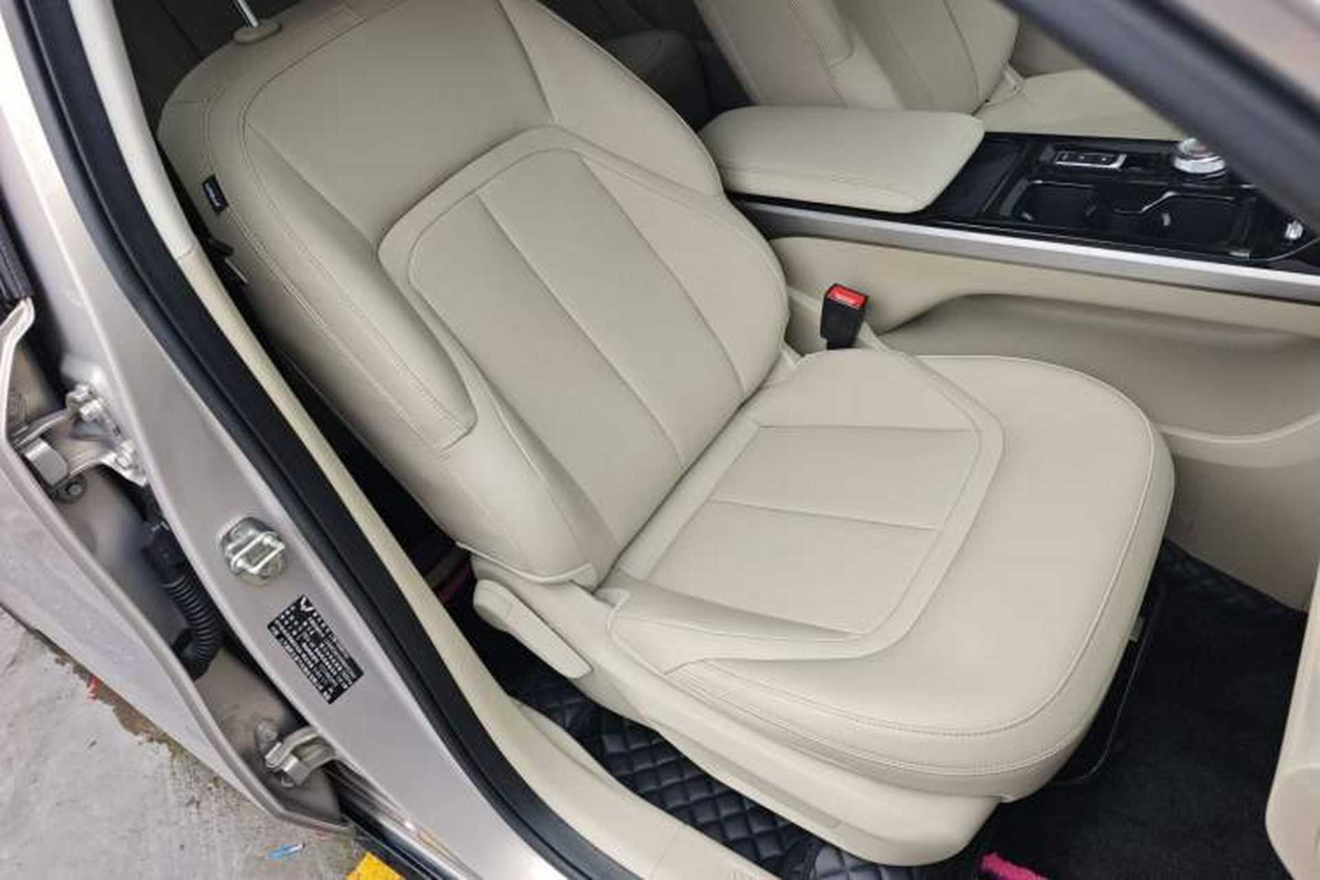 Used Wuling Xingguang 2024 Co-Creation Edition 510 Advanced Model Right Front Seat