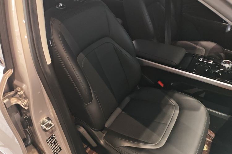 Used Wuling Xingguang 2024 Co-Creation Edition 510 Advanced Model Right Front Seat