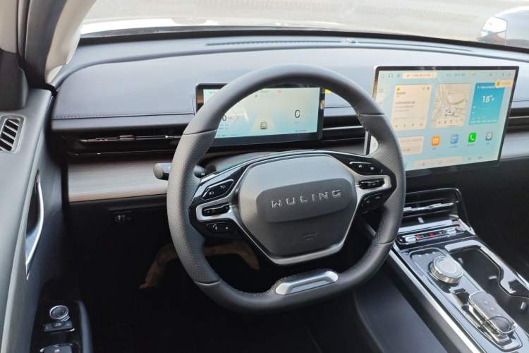 Used Wuling Xingguang 2024 Co-Creation Edition 510 Advanced Model Steering Wheel