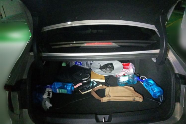 Used Wuling Xingguang 2024 Co-Creation Edition 510 Advanced Model Trunk