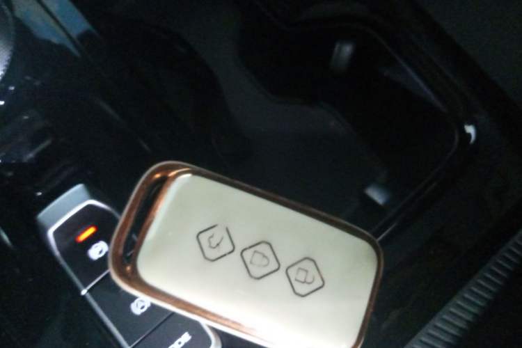 Used Wuling Xingguang 2024 Co-Creation Edition 510 Advanced Model Vehicle Key