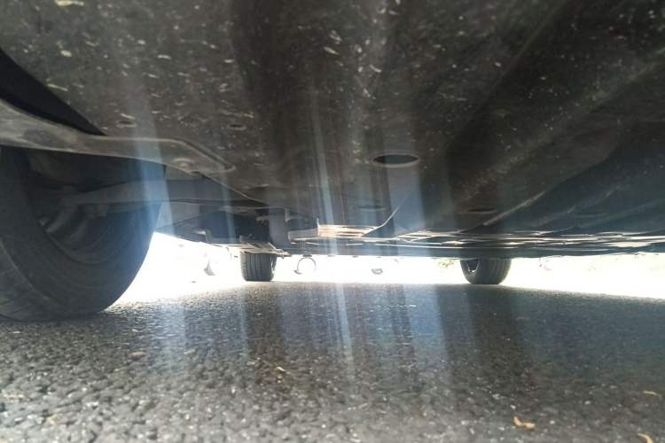 Used Wuling Xingguang 2024 Co-Creation Edition 410 Standard Model Chassis Front Right
