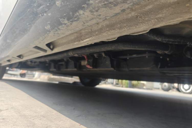 Used Wuling Xingguang 2024 Co-Creation Edition 150 Flagship Model Chassis Front Right