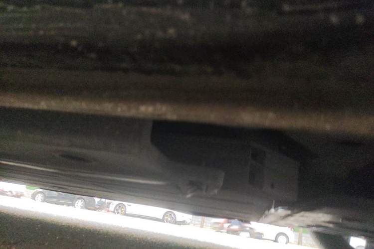 Used Wuling Xingguang 2024 Co-Creation Edition 510 Advanced Model Chassis Front Right