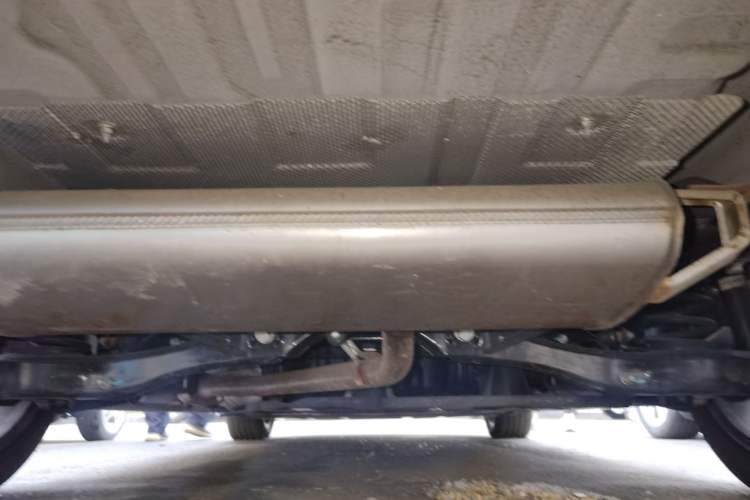 Used Wuling Xingguang 2024 Co-Creation Edition 150 Flagship Model Chassis Rear