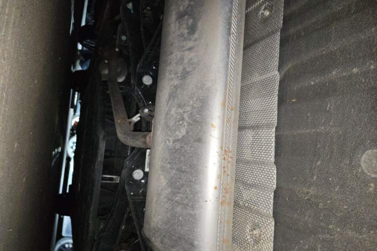 Used Wuling Xingguang 2024 Co-Creation Edition 150 Flagship Model Chassis Rear