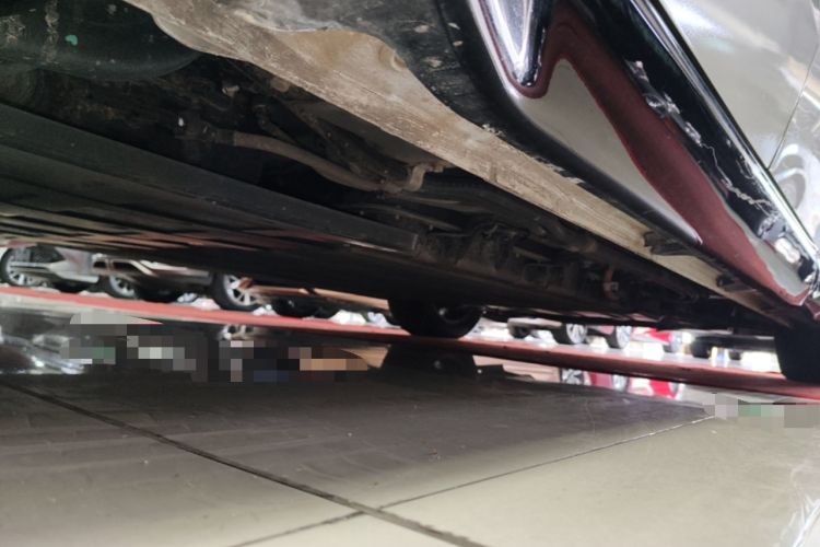 Used Wuling Xingguang 2024 Co-creation Edition 150 Standard Model Chassis Rear Right
