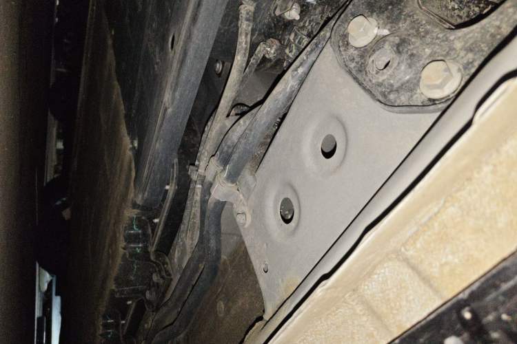 Used Wuling Xingguang 2024 Co-Creation Edition 150 Flagship Model Chassis Rear Right