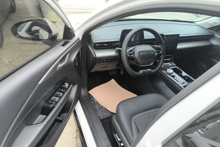 Used Wuling Xingguang 2024 Co-creation Edition 150 Standard Model Driver Seat