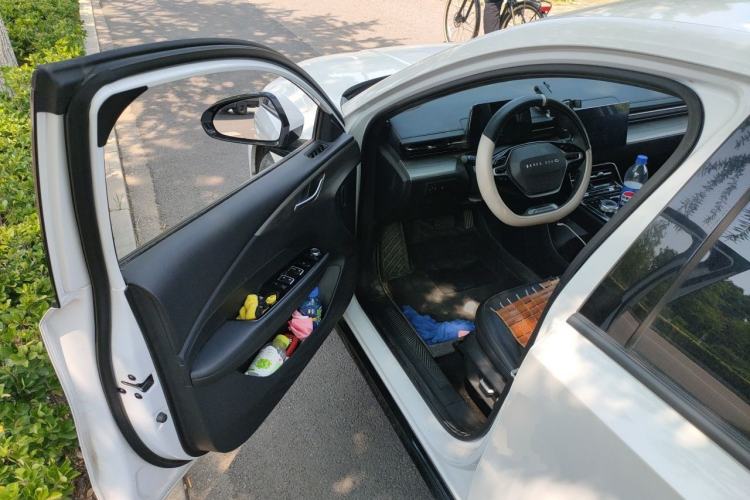 Used Wuling Xingguang 2024 Co-creation Edition 150 Standard Model Driver Seat
