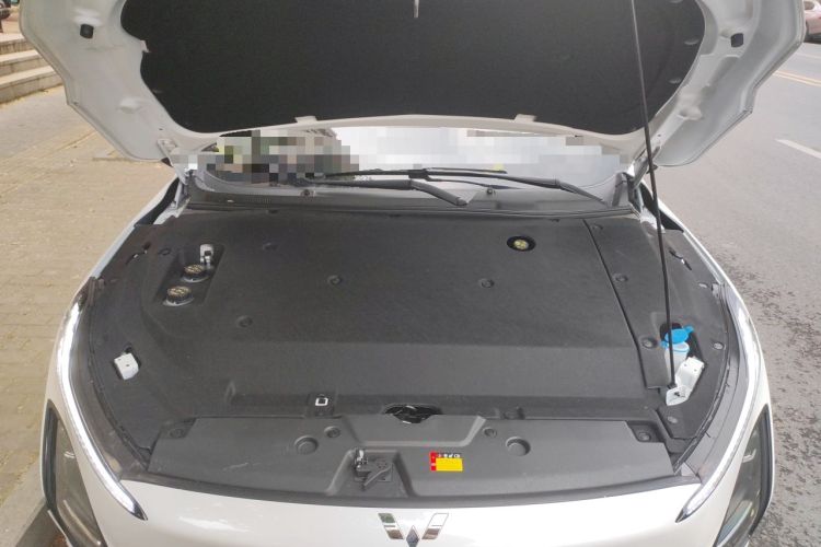 Used Wuling Xingguang 2024 Co-Creation Edition 510 Advanced Model Engine Bay
