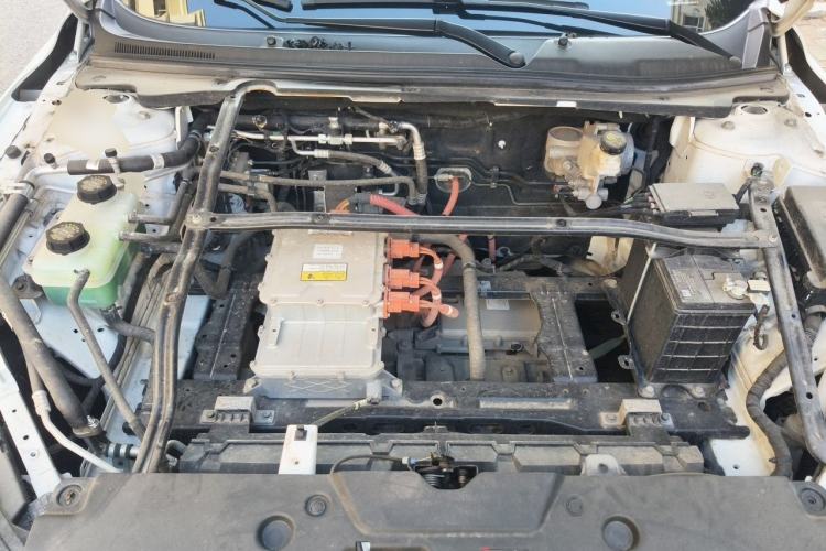 Used Wuling Xingguang 2024 Co-Creation Edition 510 Advanced Model Engine Bay