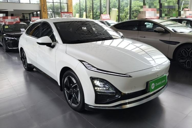 Used Wuling Xingguang 2024 Co-Creation Edition 510 Advanced Model Exterior 1