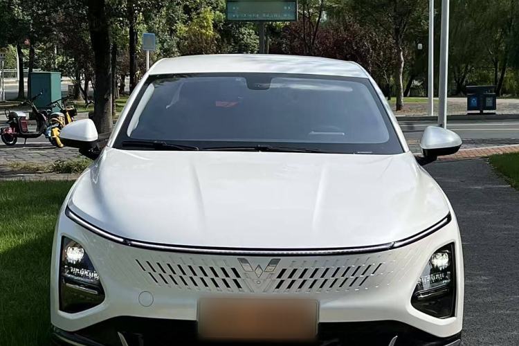 Used Wuling Xingguang 2024 Co-Creation Edition 70 Standard Model Exterior 1