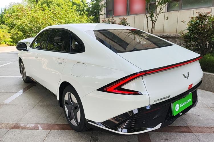 Used Wuling Xingguang 2024 Co-Creation Edition 410 Standard Model Exterior 2