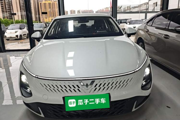 Used Wuling Xingguang 2024 Co-creation Edition 150 Standard Model Front