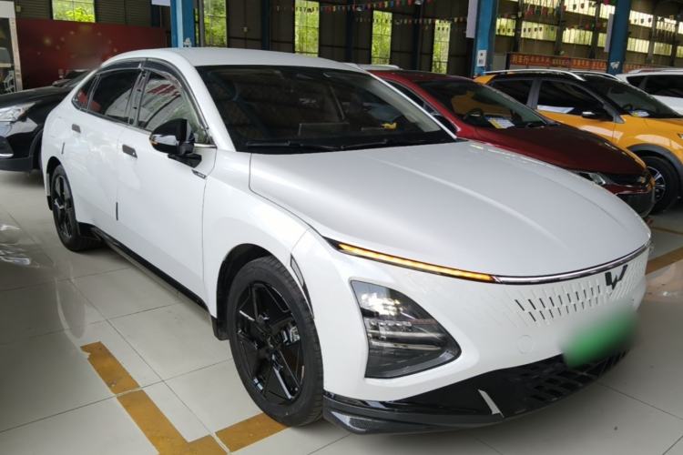 Used Wuling Xingguang 2024 Co-Creation Edition 150 Flagship Model Front Right 45 Deg