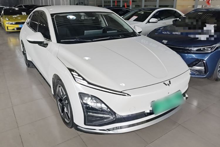 Used Wuling Xingguang 2024 Co-Creation Edition 510 Advanced Model Front Right 45 Deg