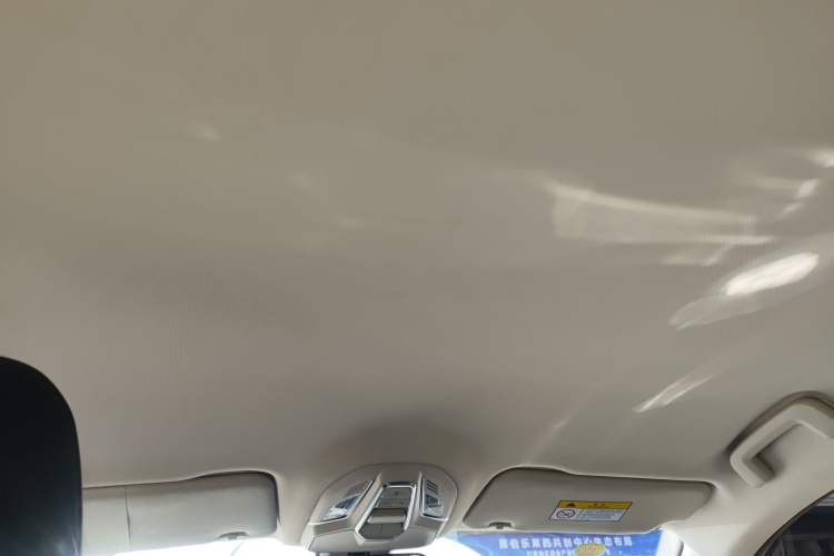 Used Wuling Xingguang 2024 Co-Creation Edition 410 Standard Model Headliner