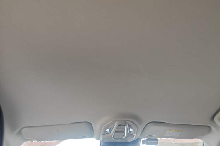 Used Wuling Xingguang 2024 Co-Creation Edition 150 Flagship Model Headliner