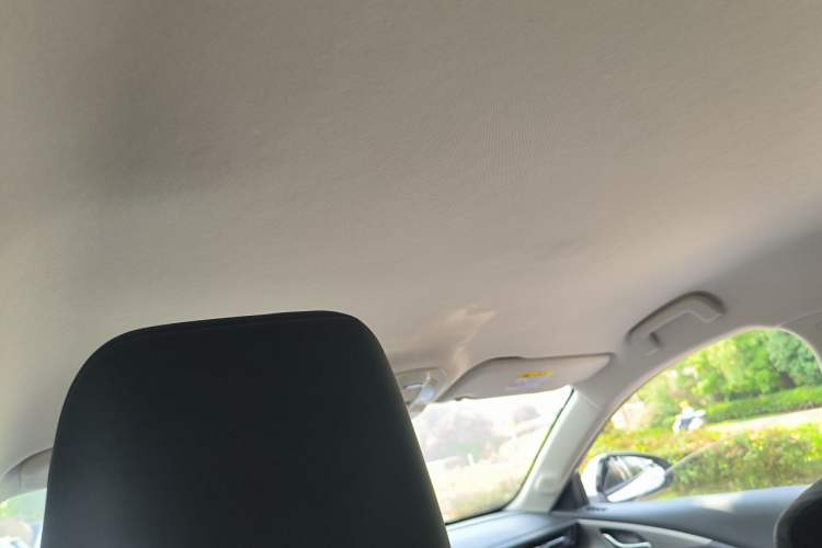 Used Wuling Xingguang 2024 Co-Creation Edition 70 Standard Model Headliner