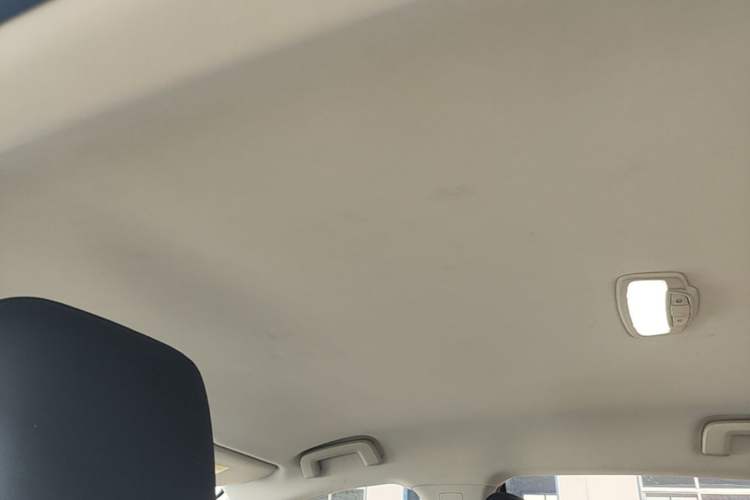 Used Wuling Xingguang 2024 Co-Creation Edition 410 Standard Model Headliner