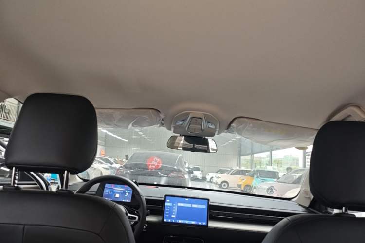 Used Wuling Xingguang 2024 Co-creation Edition 150 Standard Model Headliner