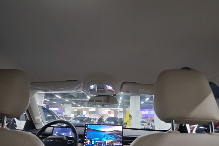 Used Wuling Xingguang 2024 Co-Creation Edition 510 Advanced Model Headliner
