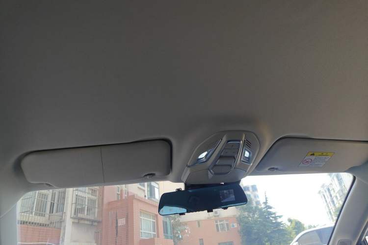 Used Wuling Xingguang 2024 Co-Creation Edition 70 Standard Model Headliner