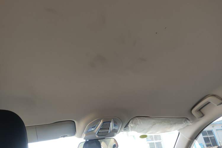 Used Wuling Xingguang 2024 Co-Creation Edition 410 Standard Model Headliner