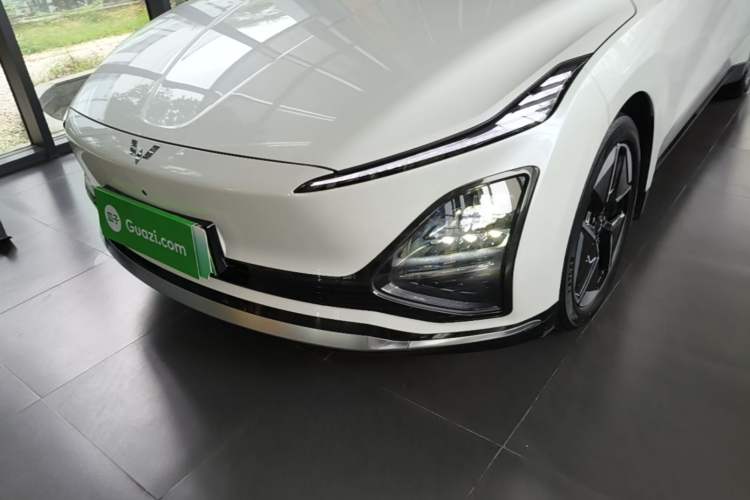 Used Wuling Xingguang 2024 Co-Creation Edition 510 Advanced Model Left Front Headlight