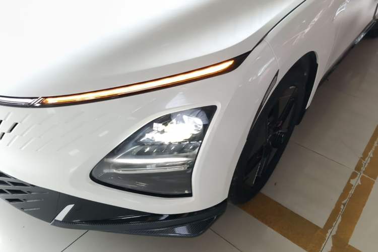 Used Wuling Xingguang 2024 Co-Creation Edition 150 Flagship Model Left Front Headlight