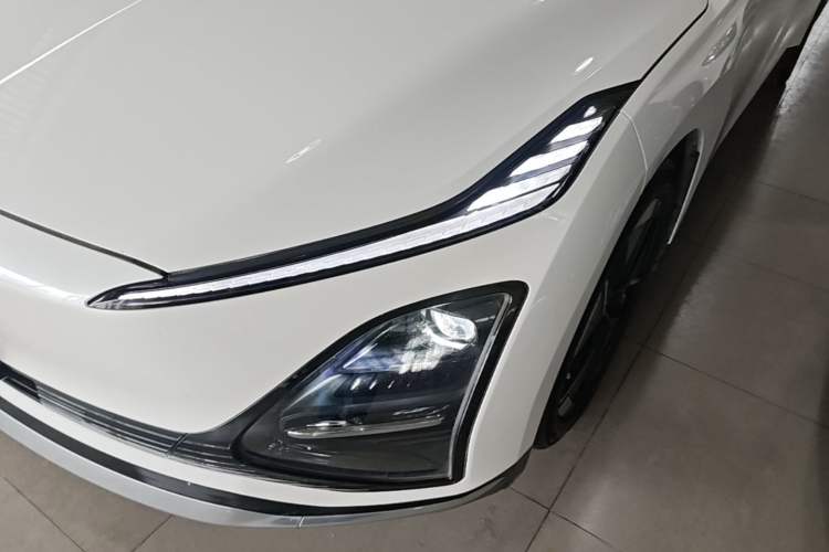 Used Wuling Xingguang 2024 Co-Creation Edition 510 Advanced Model Left Front Headlight