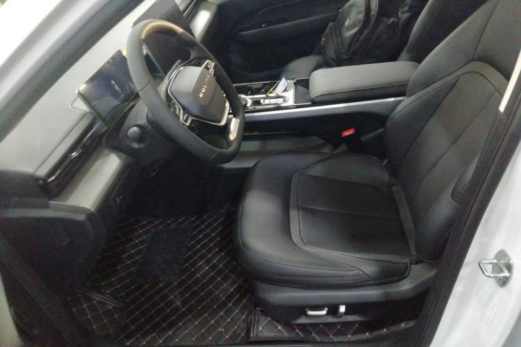 Used Wuling Xingguang 2024 Co-Creation Edition 510 Advanced Model Left Front Seat