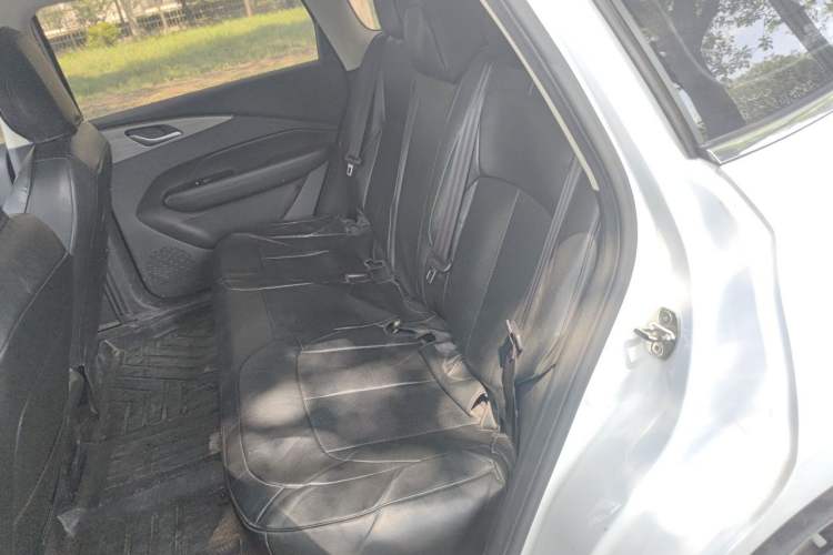 Used Wuling Xingguang 2024 Co-Creation Edition 510 Advanced Model Left Rear Seat