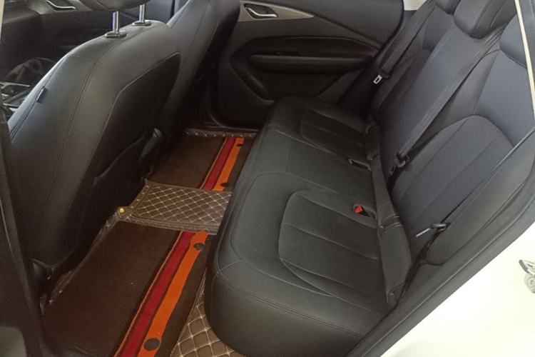 Used Wuling Xingguang 2024 Co-Creation Edition 150 Flagship Model Left Rear Seat