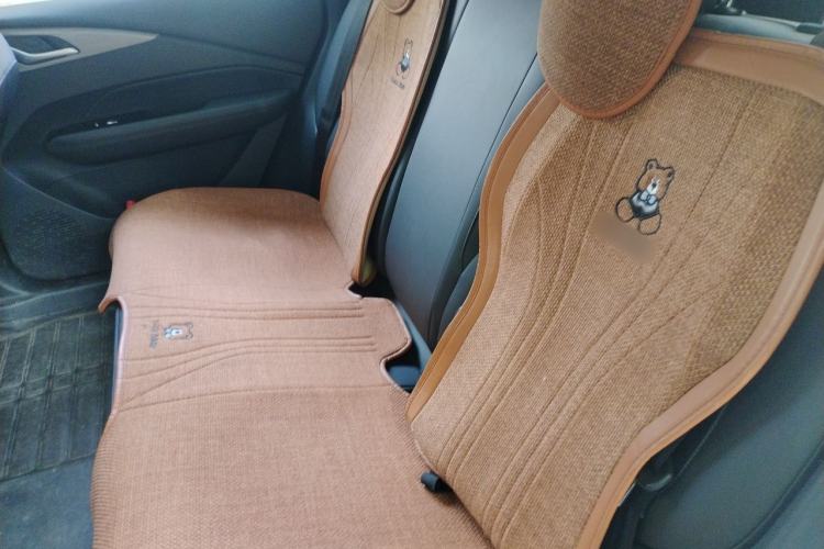 Used Wuling Xingguang 2024 Co-creation Edition 150 Standard Model Left Rear Seat