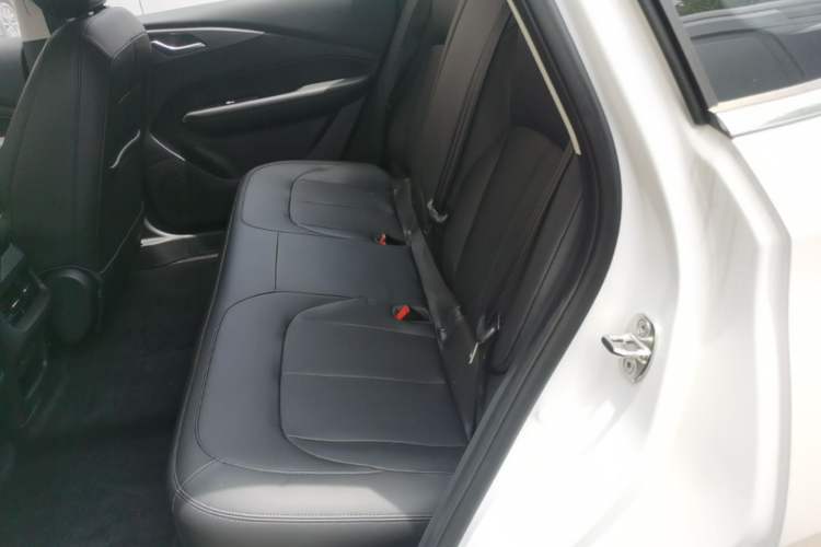 Used Wuling Xingguang 2024 Co-Creation Edition 150 Flagship Model Left Rear Seat