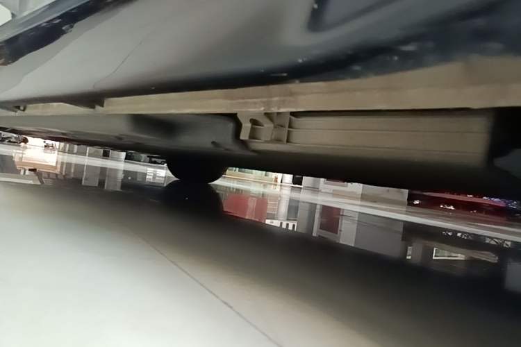 Used Wuling Xingguang 2024 Co-Creation Edition 510 Advanced Model Left Side Sill