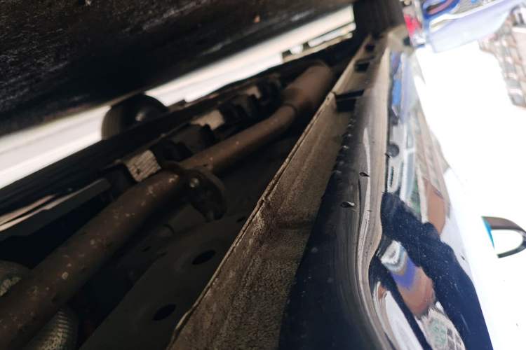 Used Wuling Xingguang 2024 Co-Creation Edition 70 Standard Model Left Side Sill