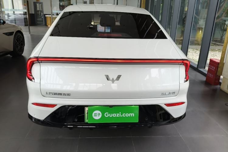 Used Wuling Xingguang 2024 Co-Creation Edition 510 Advanced Model Rear