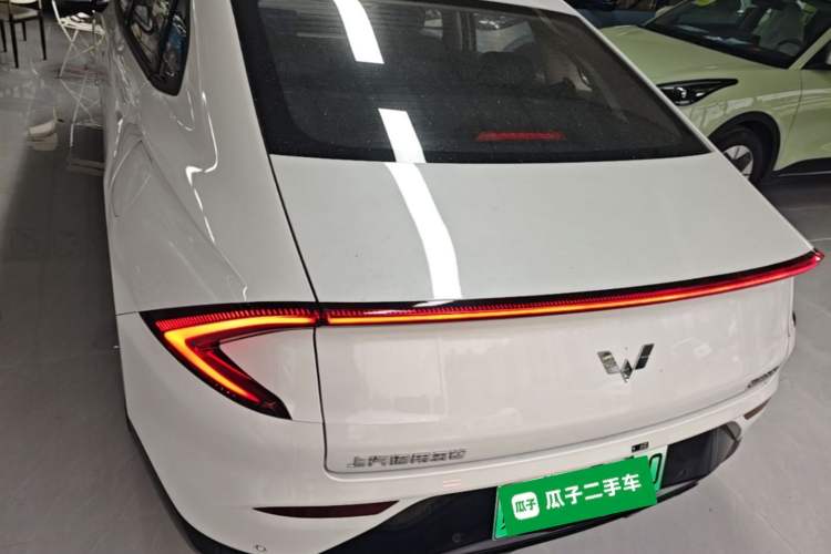 Used Wuling Xingguang 2024 Co-creation Edition 150 Standard Model Rear