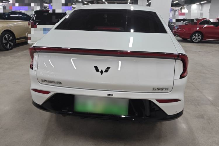 Used Wuling Xingguang 2024 Co-Creation Edition 510 Advanced Model Rear