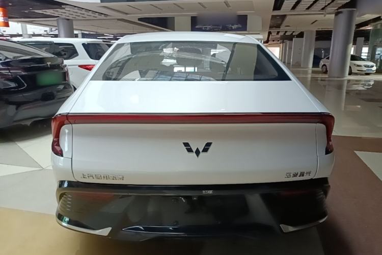 Used Wuling Xingguang 2024 Co-Creation Edition 510 Advanced Model Rear