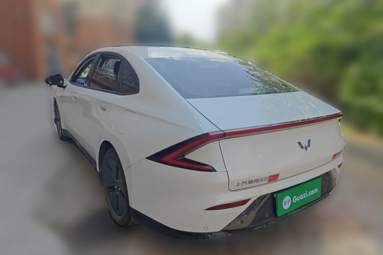 Used Wuling Xingguang 2024 Co-Creation Edition 70 Standard Model Rear Left 45 Deg