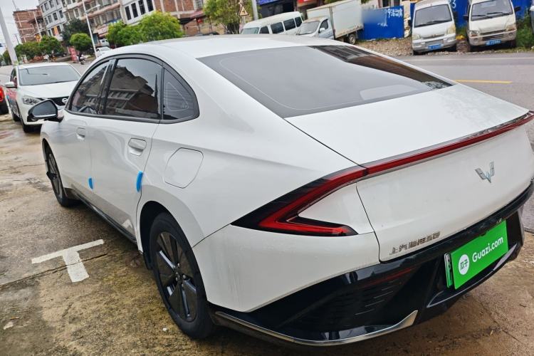 Used Wuling Xingguang 2024 Co-Creation Edition 70 Standard Model Rear Left 45 Deg