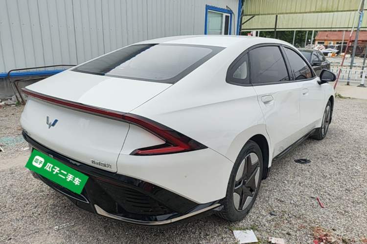 Used Wuling Xingguang 2024 Co-Creation Edition 410 Standard Model Rear Right 45 Deg