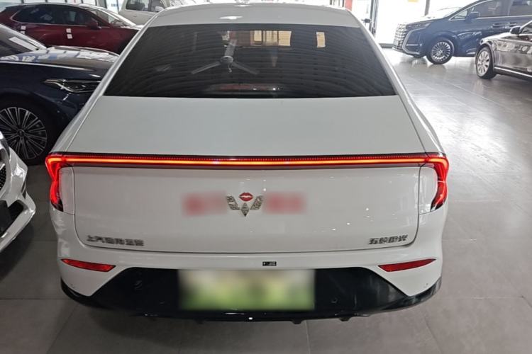Used Wuling Xingguang 2024 Co-Creation Edition 510 Advanced Model Rear