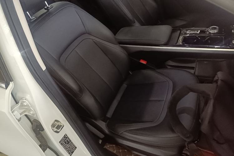 Used Wuling Xingguang 2024 Co-Creation Edition 150 Flagship Model Right Front Seat